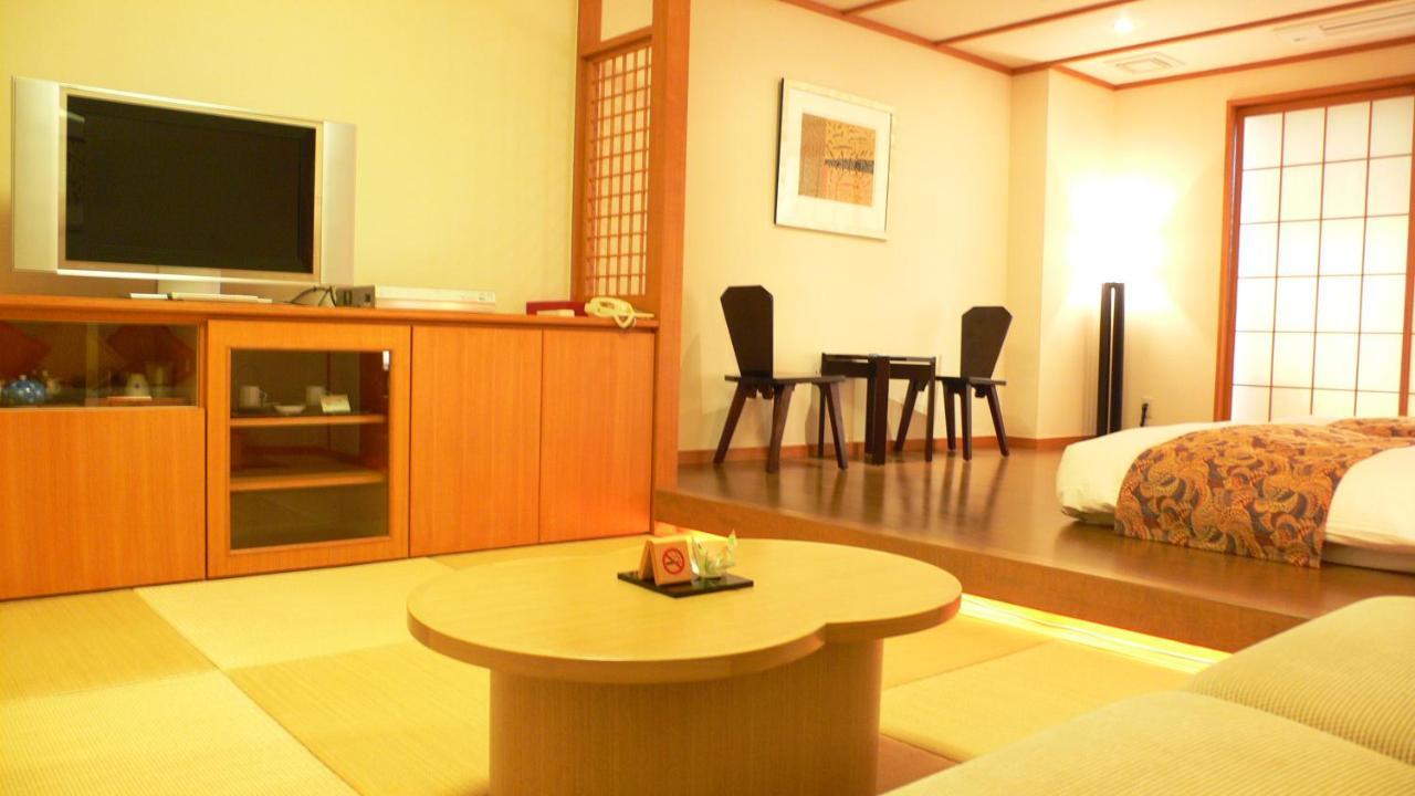Dogo Prince Hotel Ματσουγιάμα Εξωτερικό φωτογραφία